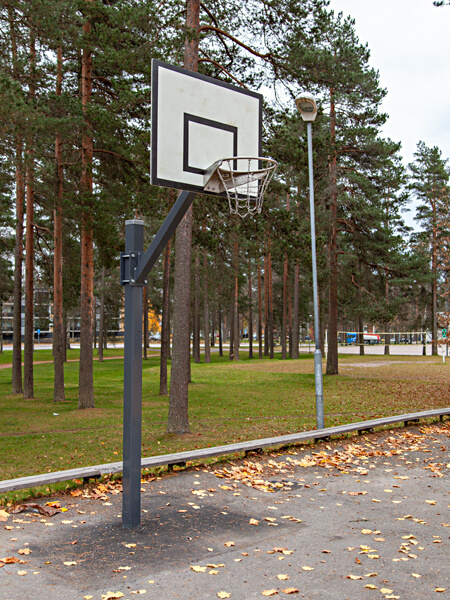 H&auml;rk&auml;vehmaan koulu